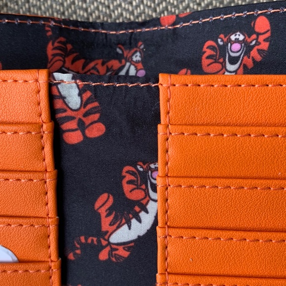 Loungefly Winnie the Pooh Tigger Cosplay Flap Wallet - Picture 8 of 16